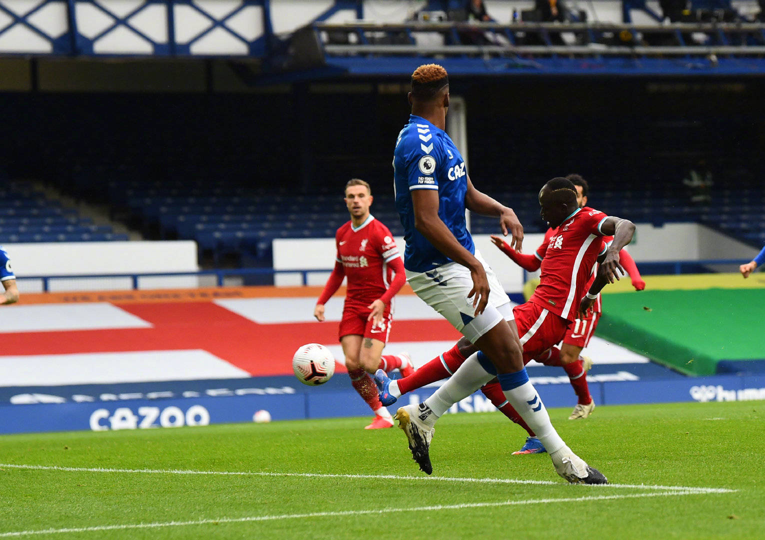 们背后的努 们背后的努