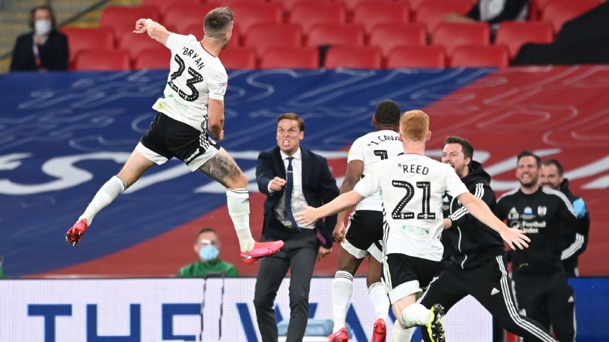 视三位巨星 视三位巨星