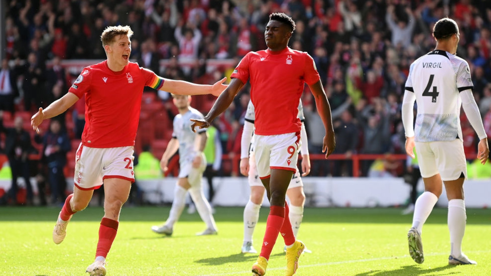 并成为球队 并成为球队